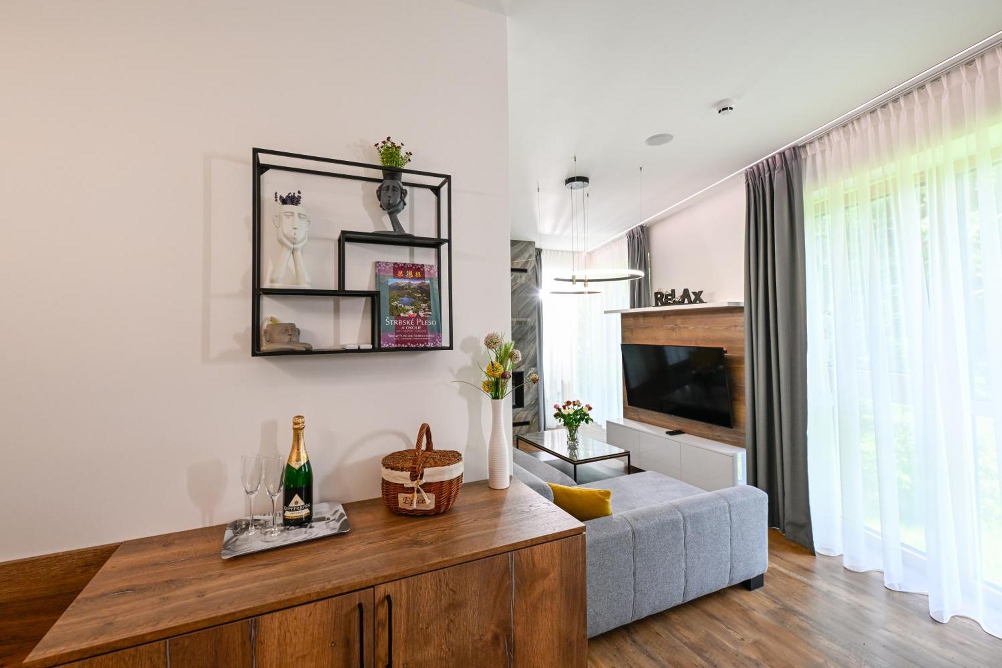 Štrbské Pleso Hotel Ovruc - Rodinny Apartman 111 מראה חיצוני תמונה